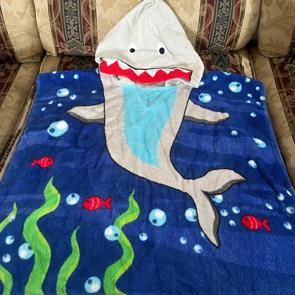 Toddler Hooded Shark Towel - Picture 1 of 5
